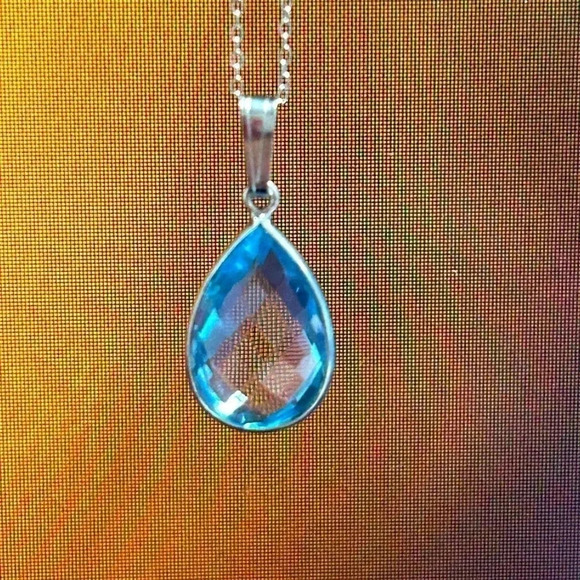 New NATURAL Blue Topaz Tear Drop Sterling Silver Neclace - Picture 1 of 3